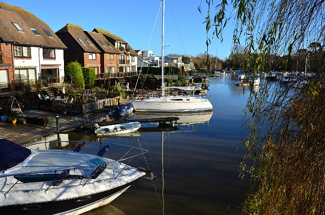 26 12 13_0268.JPG - FROM TUCKTON BRIDGE - CHRISTCHURCH HARBOUR. DORSET - 26.12.13